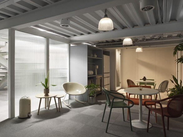 放鬆的茶水休息空間